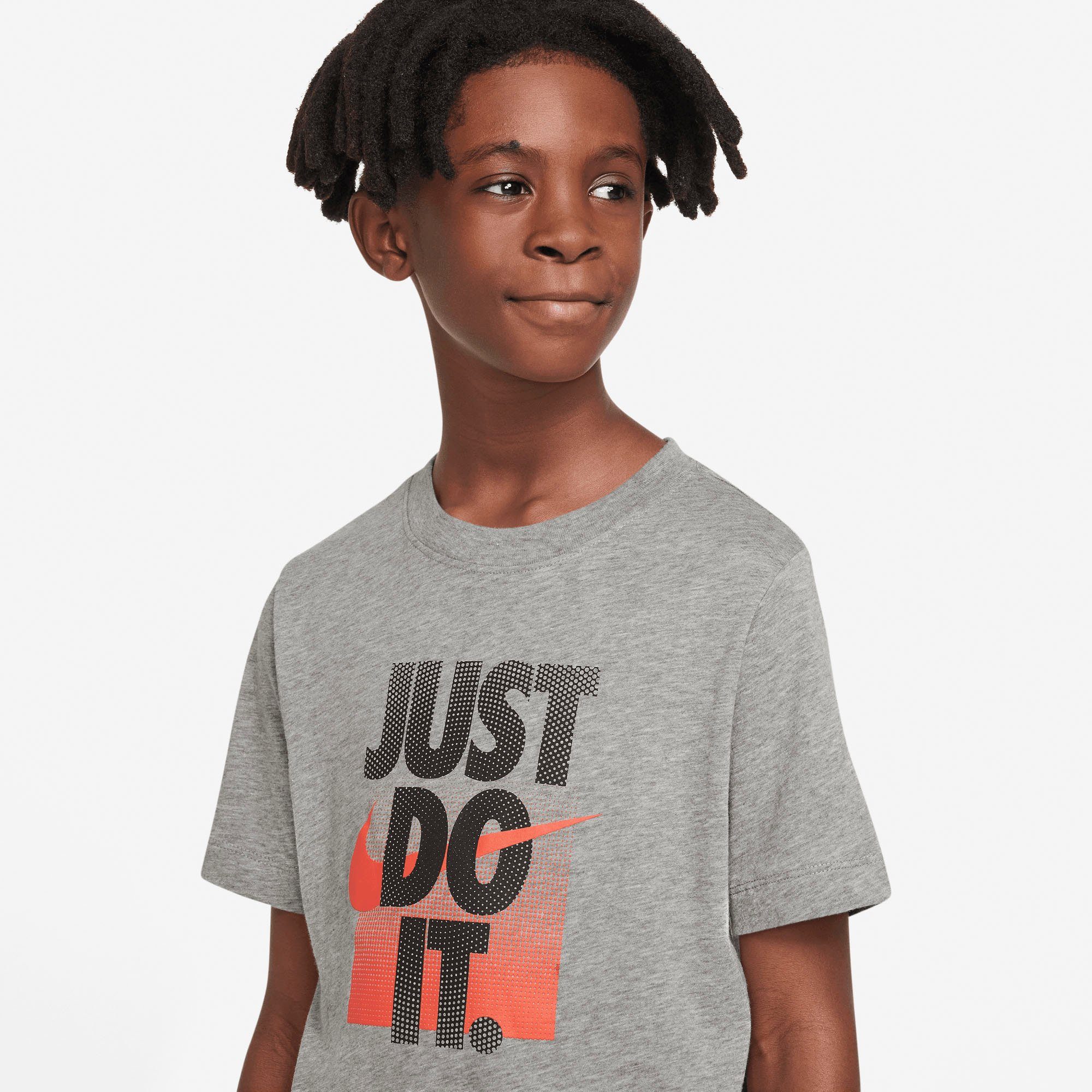 Nike Sportswear T-Shirt Big Kids' T-Shirt