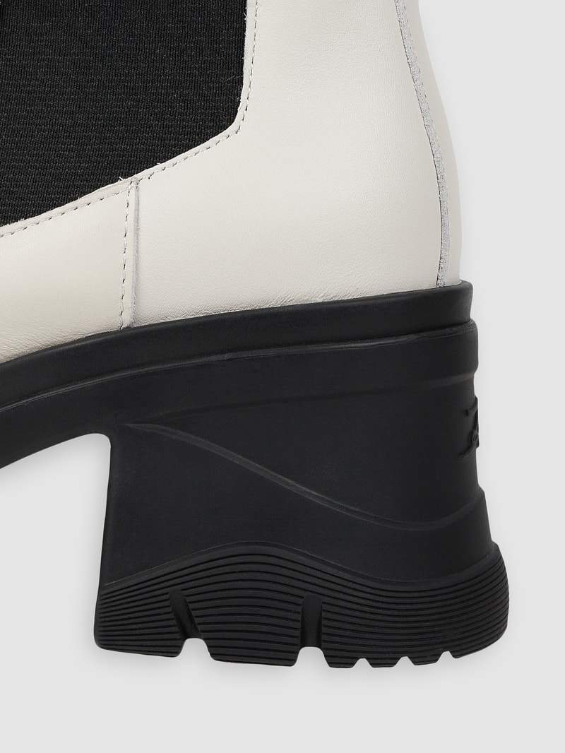 Chelsea Boots aus Leder in weiß
