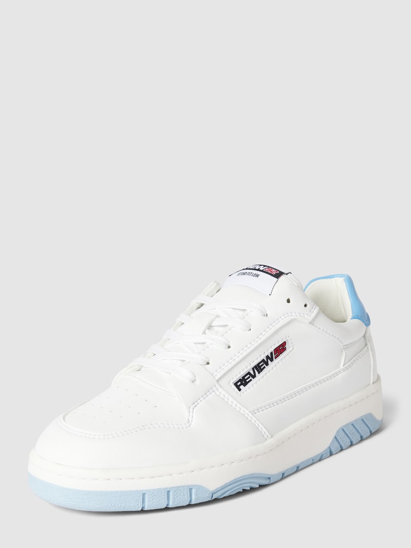 Sneaker mit Label-Details in weiß