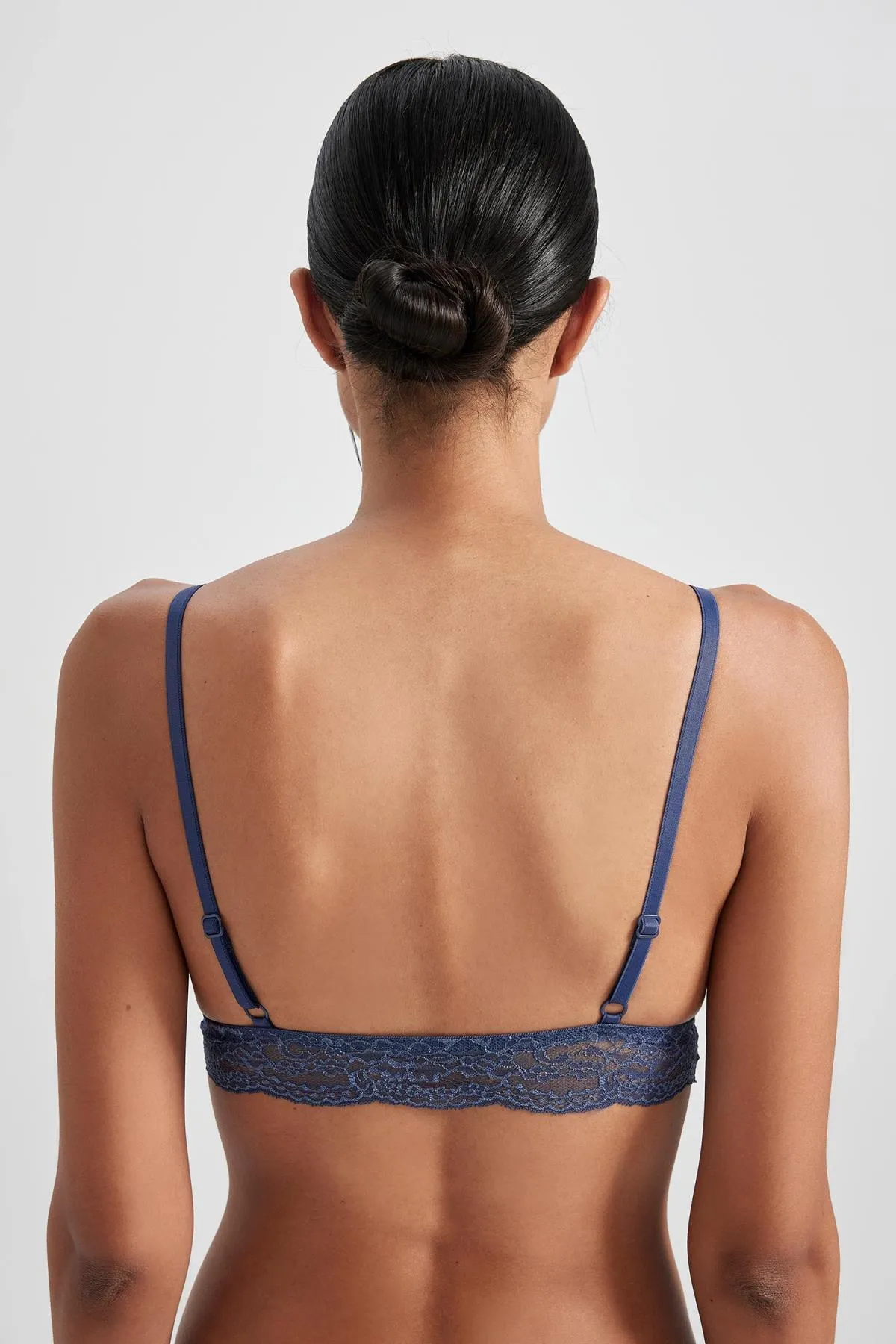 DeFacto  Fall In Love Triangel-Bralet mit Spitzenpolstern R6569az23au