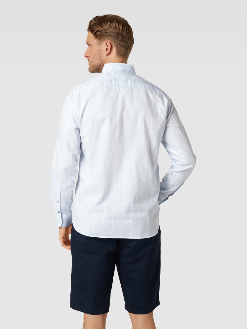 Regular Fit Freizeithemd mit Streifenmuster in hellblau