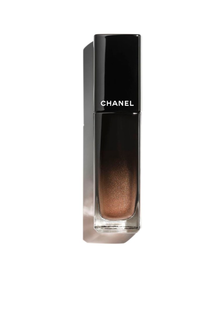 RUJ LICHID DE LUNGĂ DURABILĂ CHANEL L'ÉCLAT