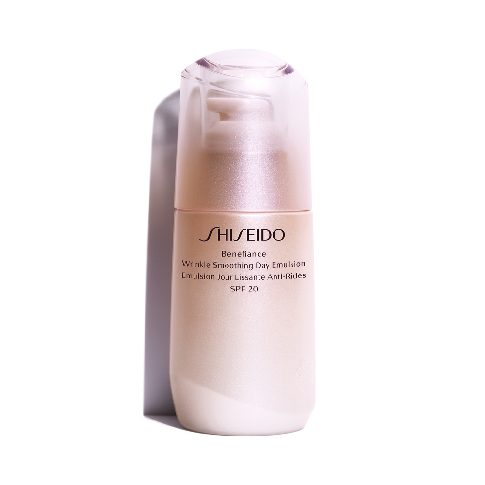 Shiseido BENEFIANCE Émulsion Jour Lissante Anti-R ides SPF20