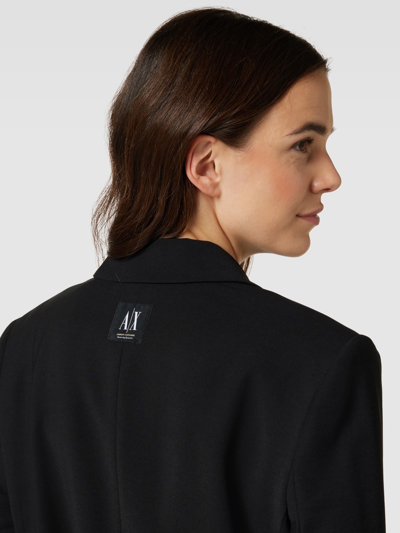 Blazer mit Pattentaschen in schwarz