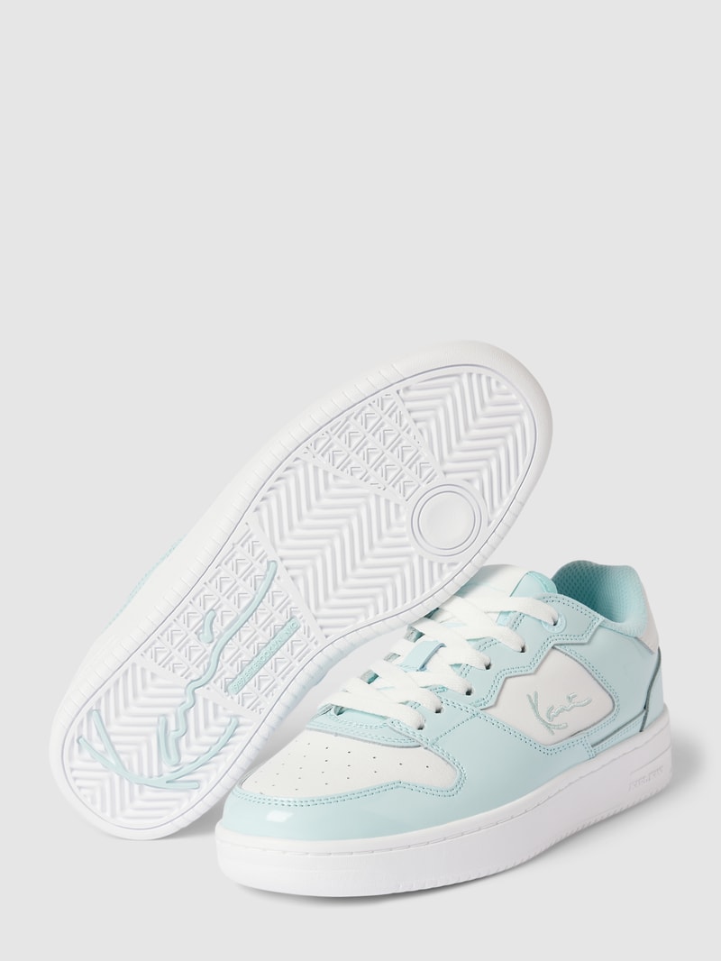 Sneaker in Two-Tone-Machart in mint
