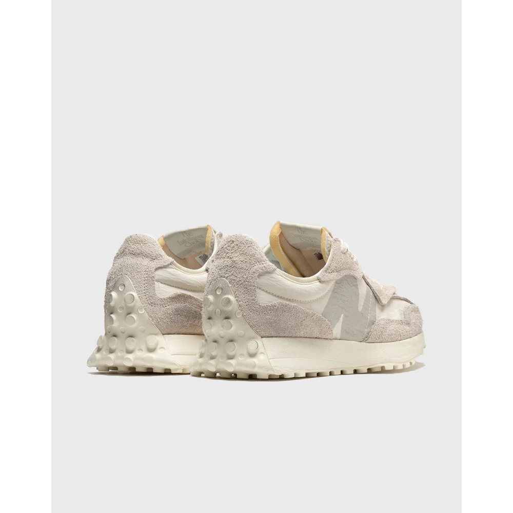 New Balance 327 U327WCC / weiss