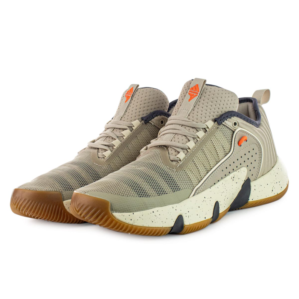 adidas Trae Unlimited IE9358 / braun