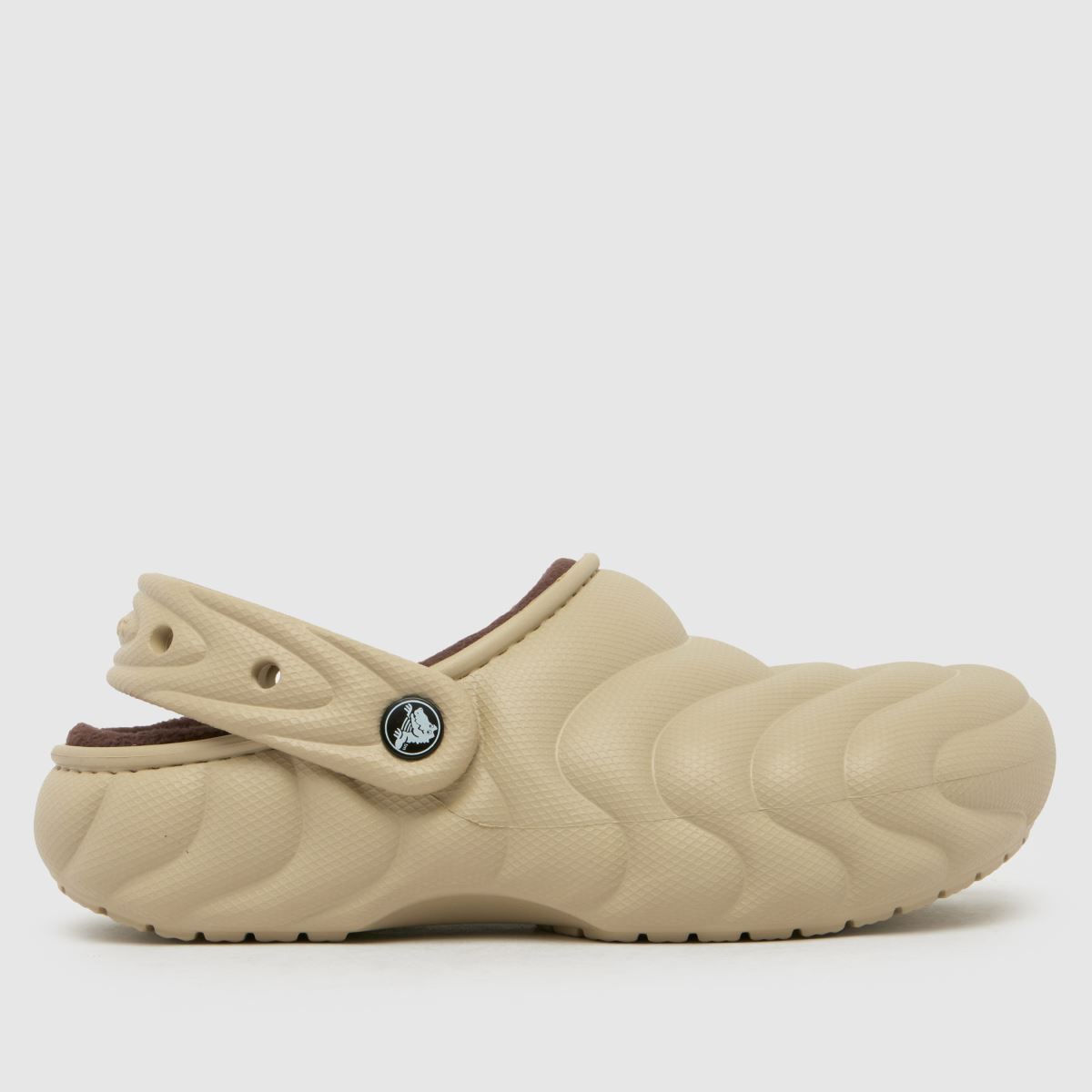 Crocs Classic Lined overpuff klumpa szandál bézs színben