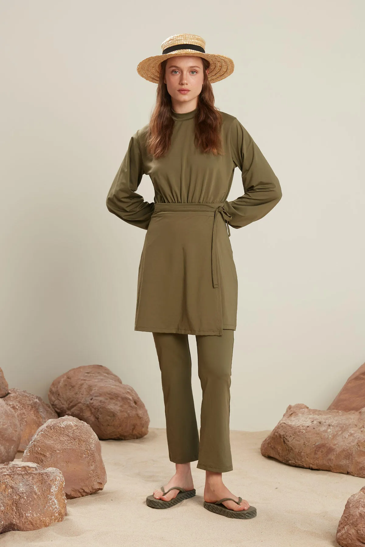 Manuka  HIJAB-BADEHOSE KHAKI