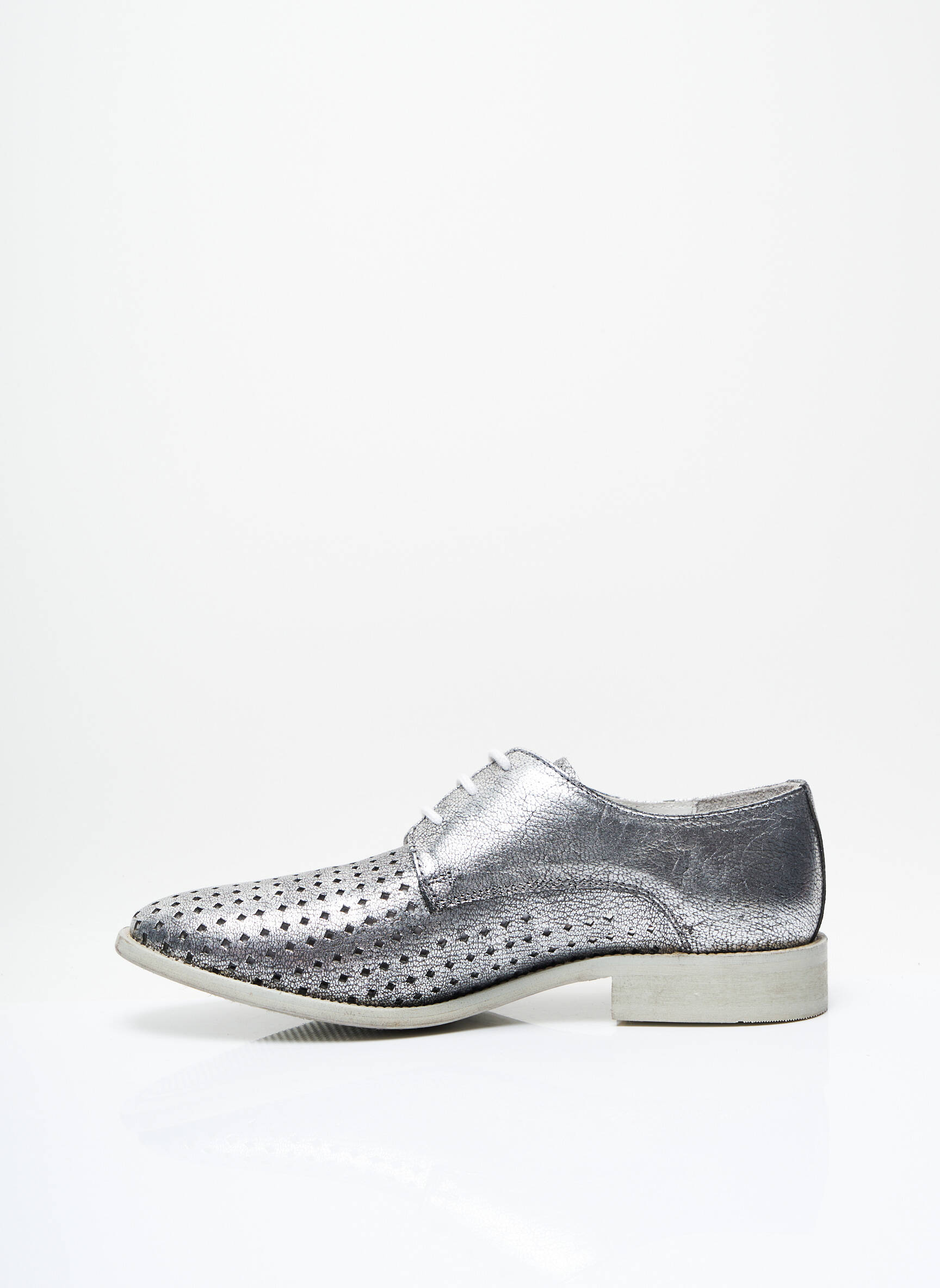 Whooz Derby Femme couleur gris