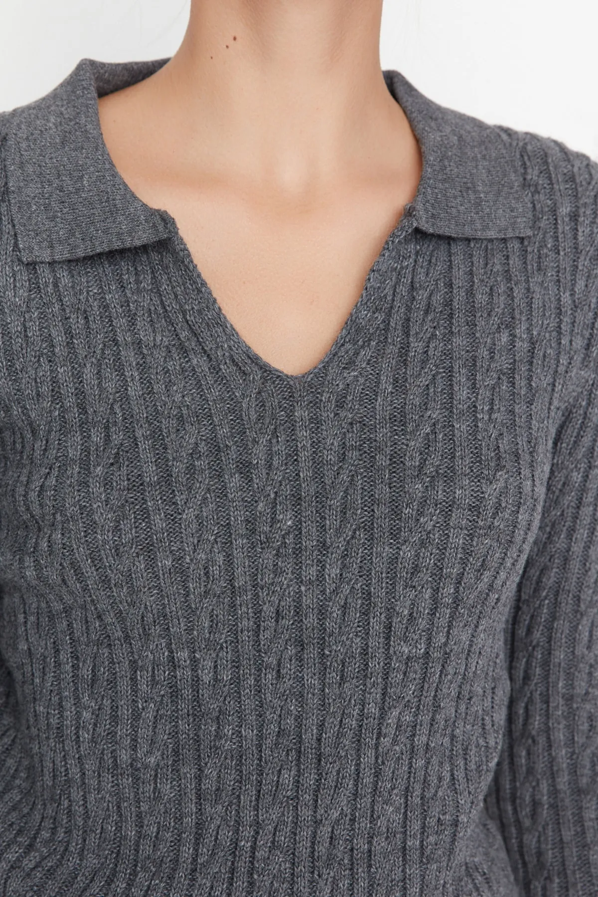 Trendyol Collection  Anthrazitfarbenes Strickoberteil und -unterteil mit Zopfmuster TWOAW23AU00024