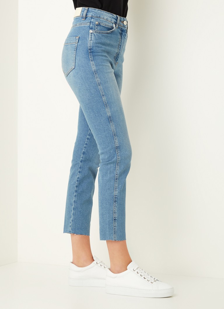 Calça jeans cropped de cintura alta e modelagem slim da Whistles, com lavagem média.