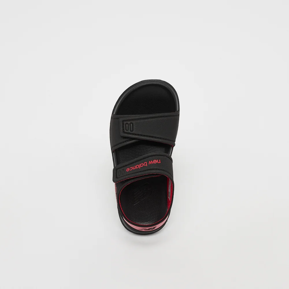 New Balance Sandals IOSPSDCA / schwarz