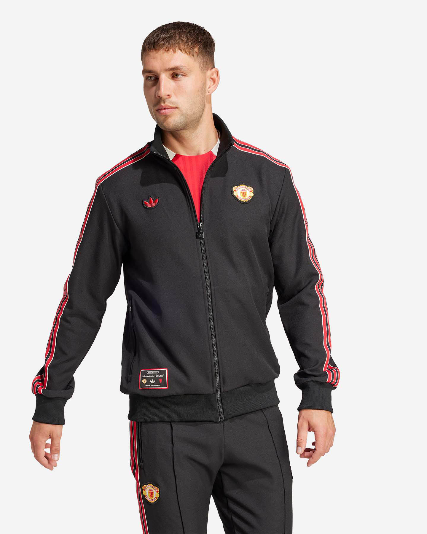 Oficiálne futbalové oblečenie Adidas Manchester United FC Icon M JF0358