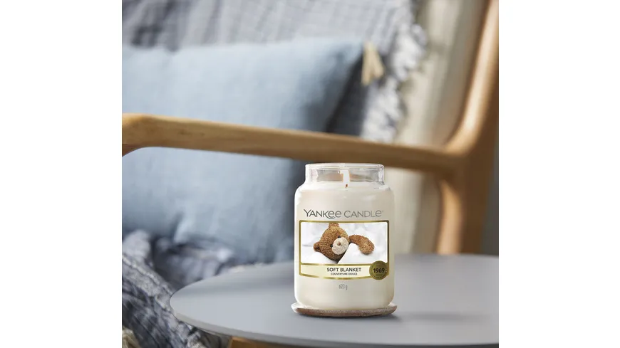 Yankee Candle Große Kerze im Glas Soft Blanket