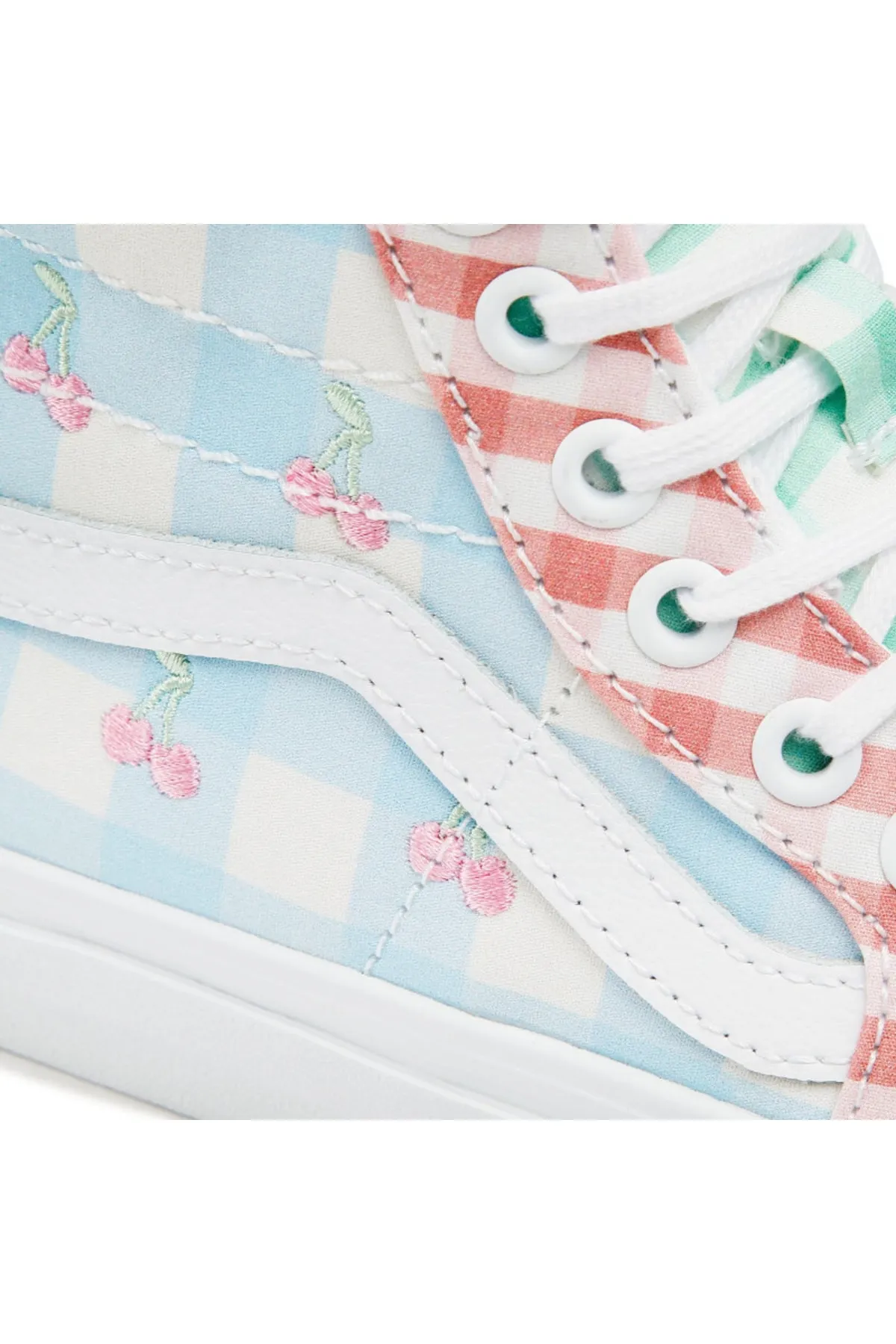 Vans  Mehrfarbig - UA Sk8-Hi Tapered