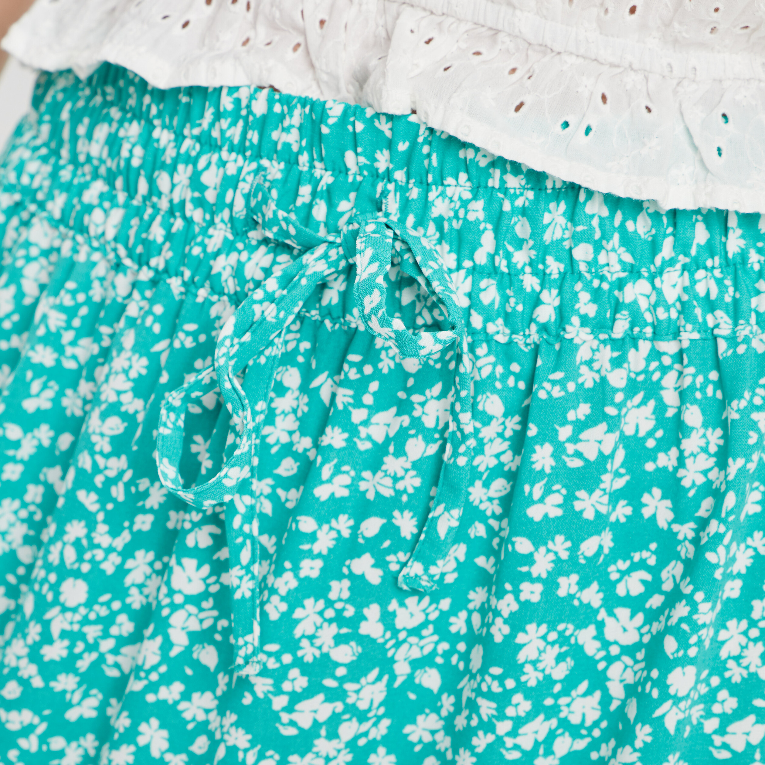 Jupe courte fluide taille smockée vert femme | La Halle