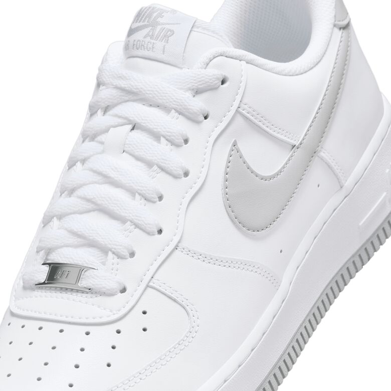 NIKE Wmns Air Force 1 Low 