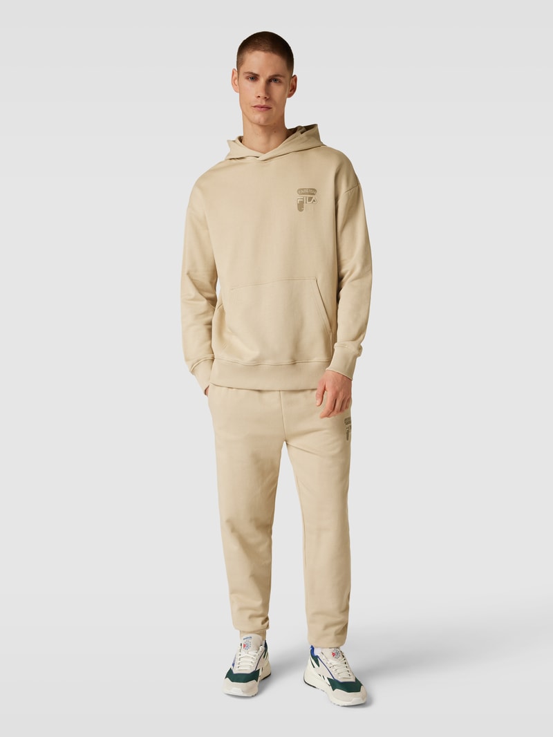 Oversized Hoodie mit Label-Stitching Modell 'BAAR' in beige