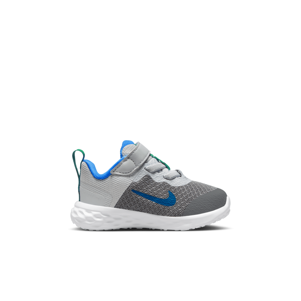 Nike Revolution 6 DD1094-008 / grau