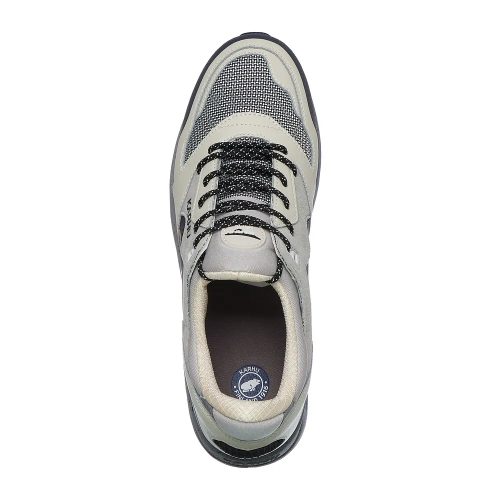 Karhu Aria 95 F803114 / weiss