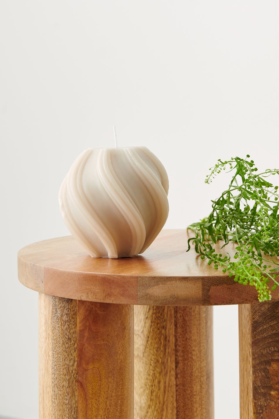 Swirl candle
