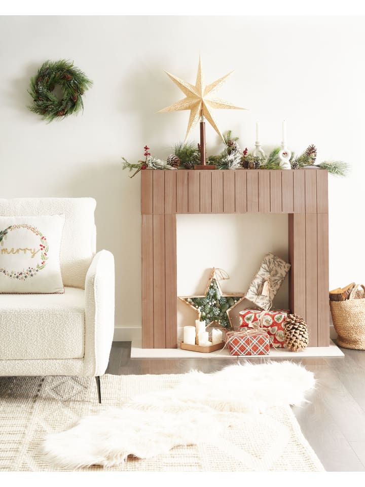 Beliani Kaminumrandung BUNBURY in Heller Holzfarbton - (W) 110 x (H) 100 x (L) 23 cm günstig kaufen onesize