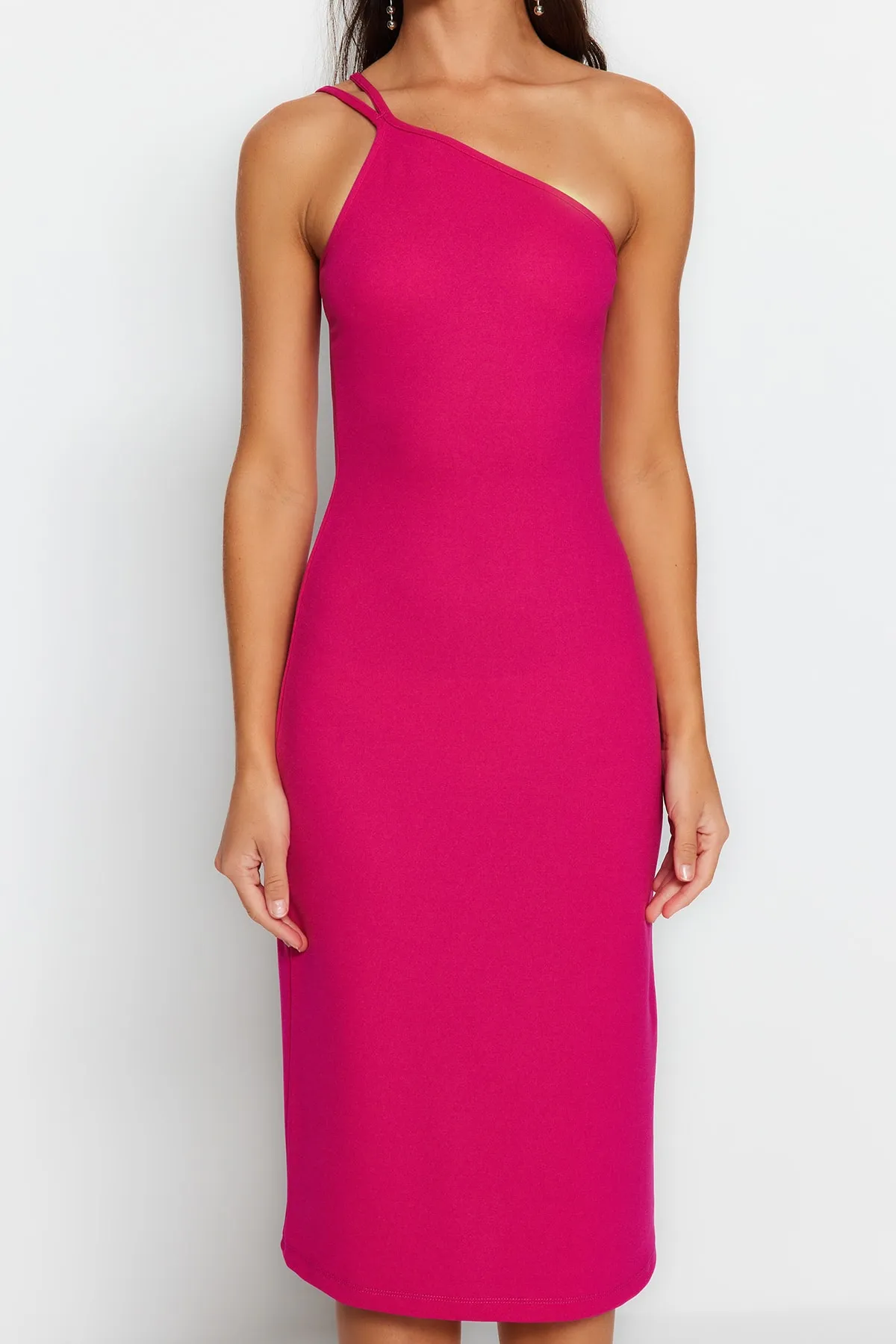 Trendyol Collection  Fuchsia One-Shoulder-A-Linie Midi-Strickkleid mit Kreppträgern TWOSS23EL02303
