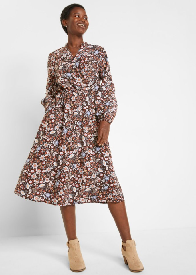 Midi-Kleid mit Taschen und Bindegürtel