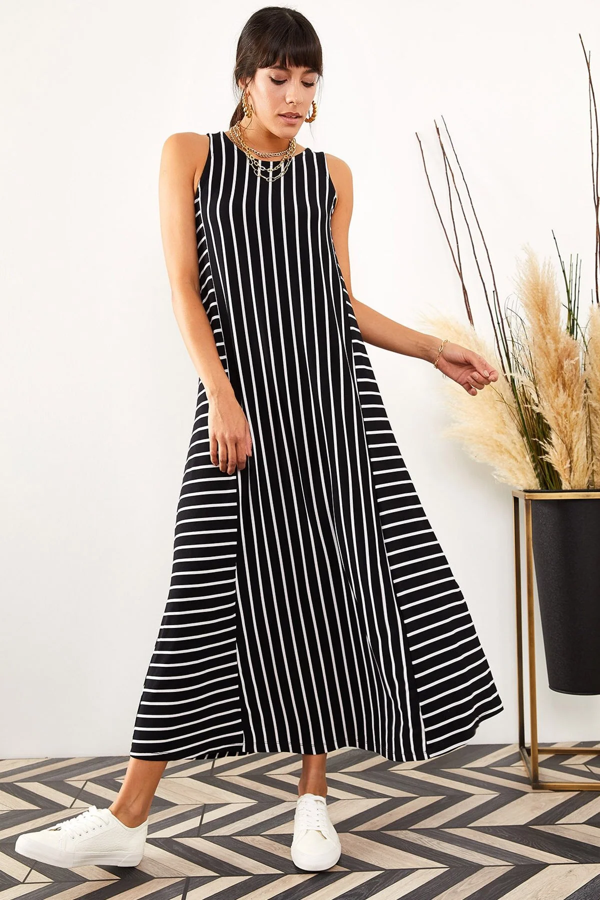 Olalook  Schwarzes gestreiftes langes Freizeitkleid für Damen ELB-19001075