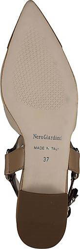 NeroGiardini Pumps