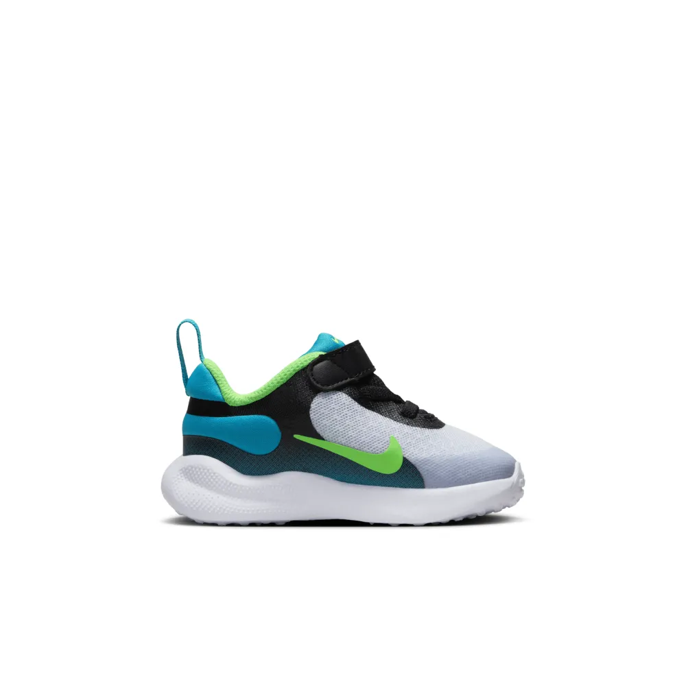 Nike Revolution 7 FB7691-005 / schwarz