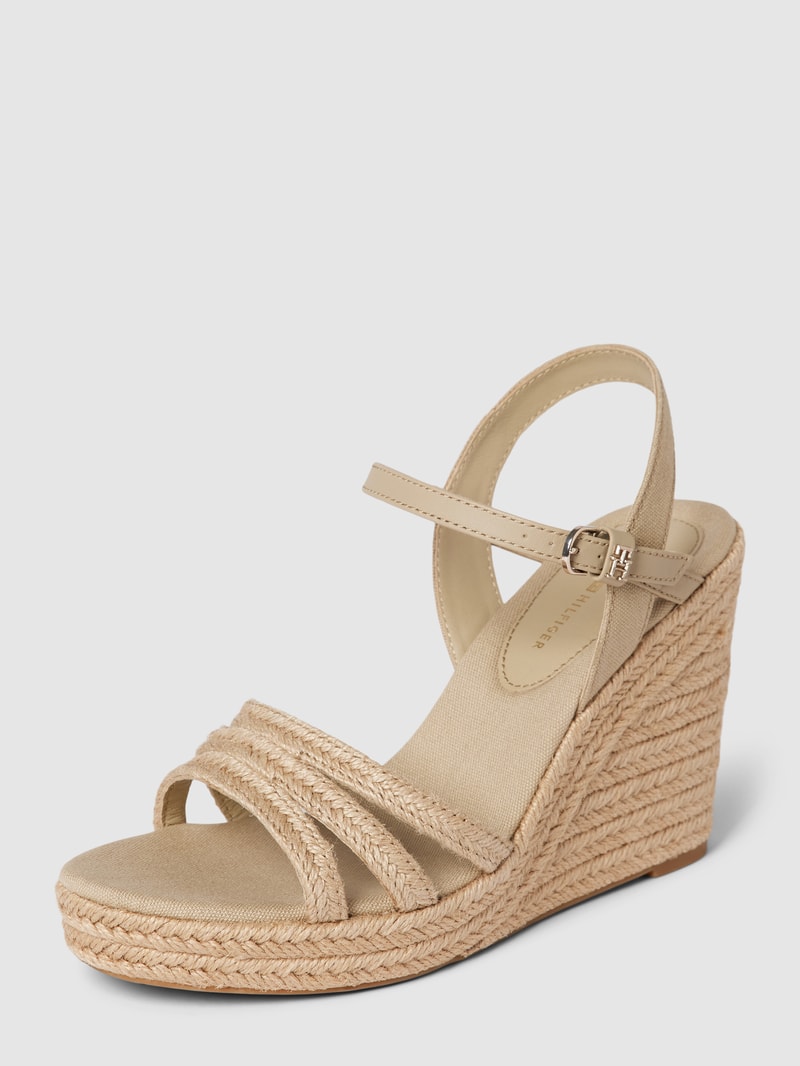 Wedges mit Label-Detail Modell 'ESSENTIAL' in beige