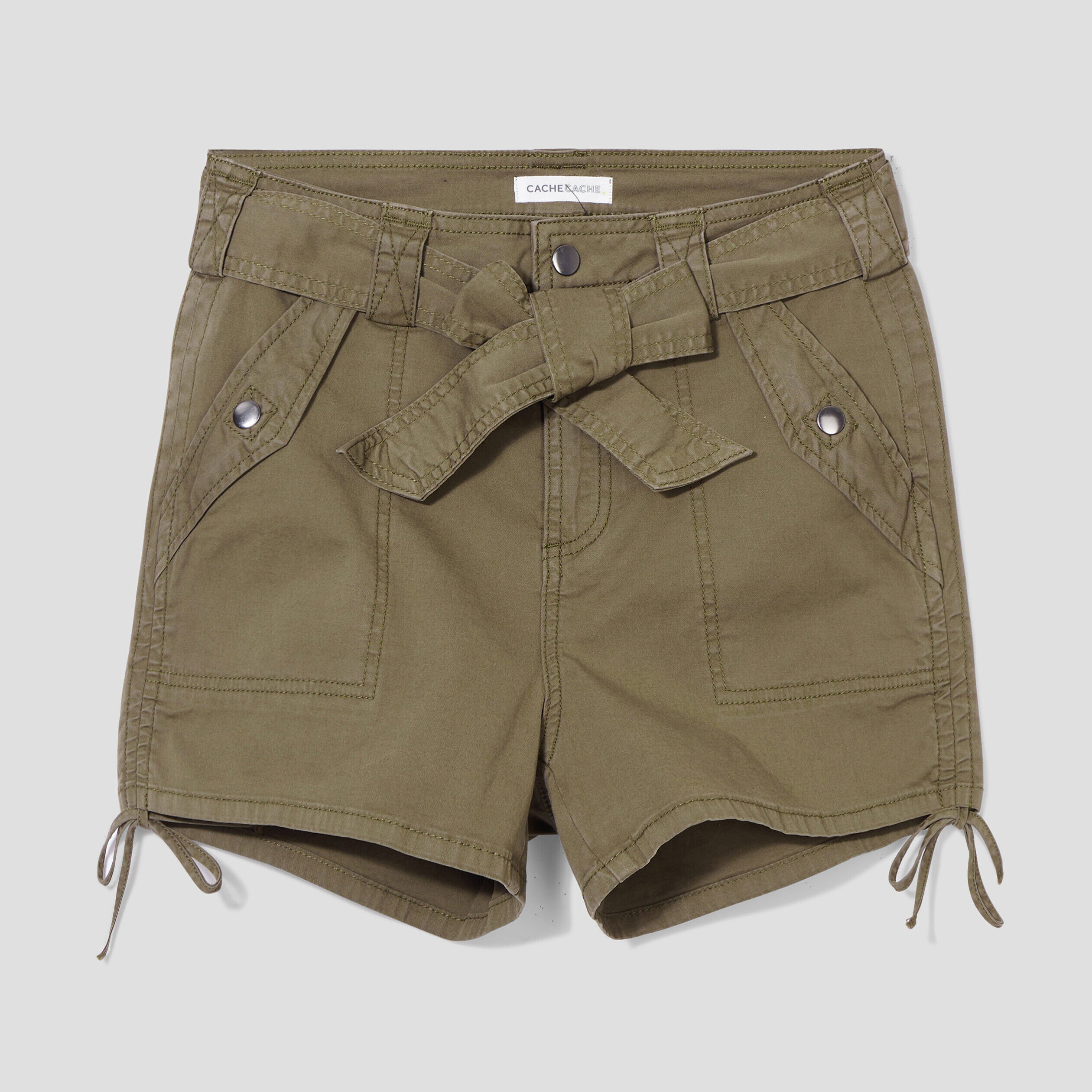 Short droit ceinturé vert kaki femme | Cache Cache