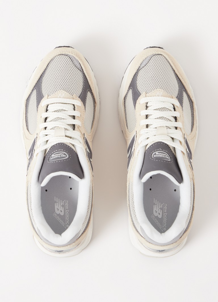 New Balance 2002R -verkkokankaiset lenkkarit mokkanahkaisilla yksityiskohdilla
