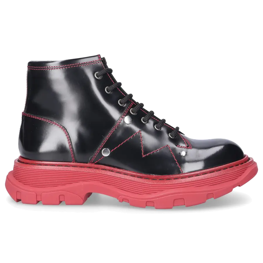 Alexander McQueen - Stiefeletten Kalbsleder - rot
