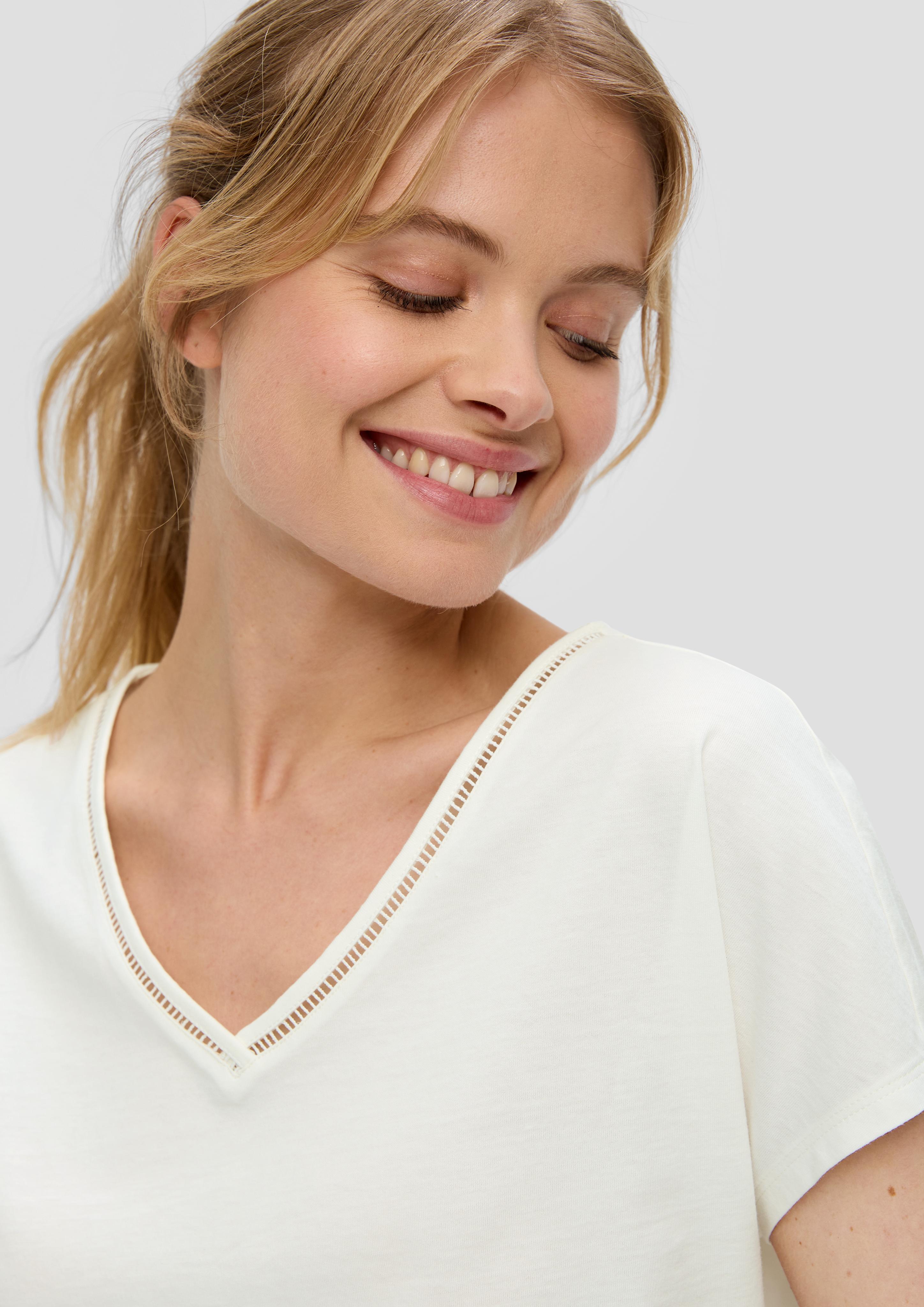 Baumwoll-T-Shirt mit Spitzendetails  2157738-0210