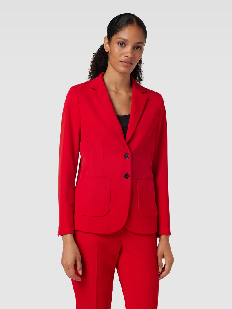 Blauer mit Eingrifftaschen in rot