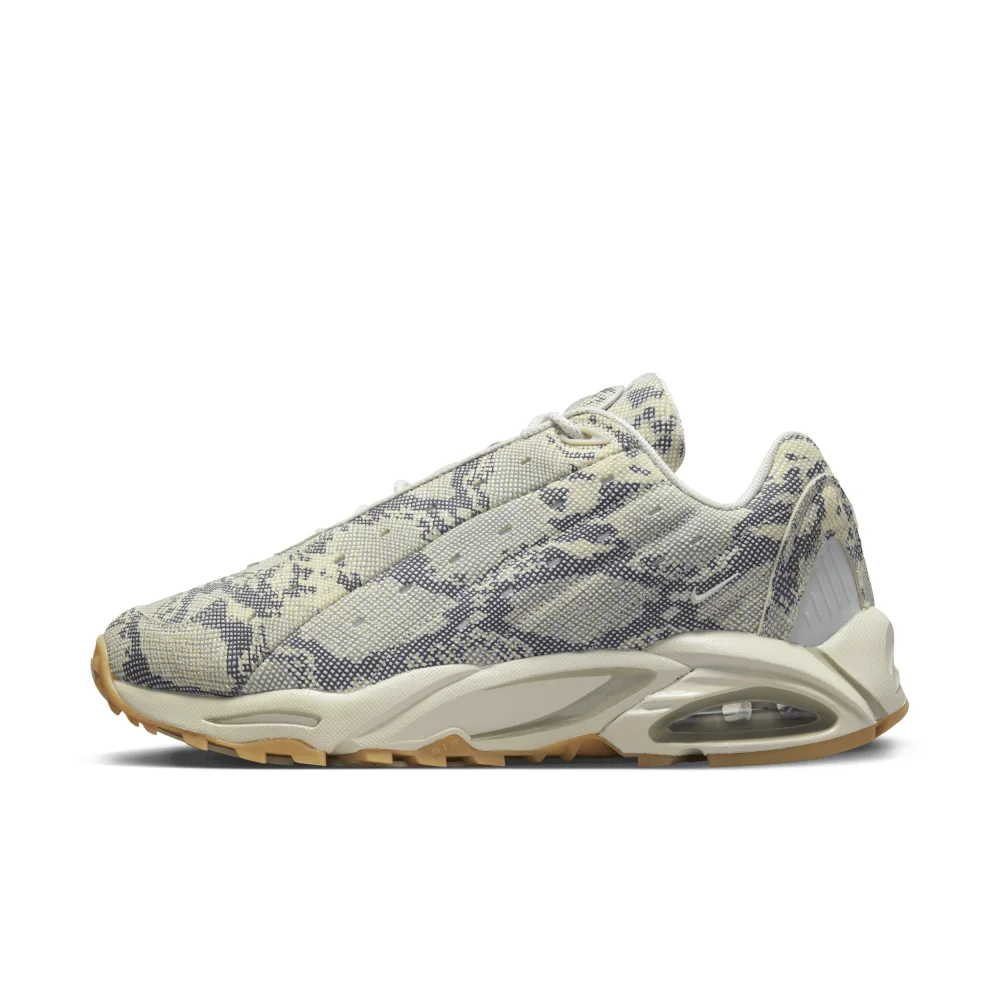 Nike x NOCTA Hot Step Air Terra DR0508-001 / weiss