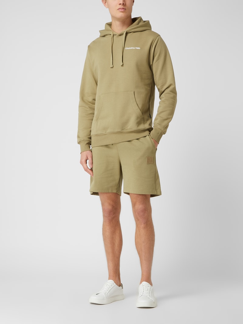 Sweatshorts aus Bio-Baumwolle in olivgrün