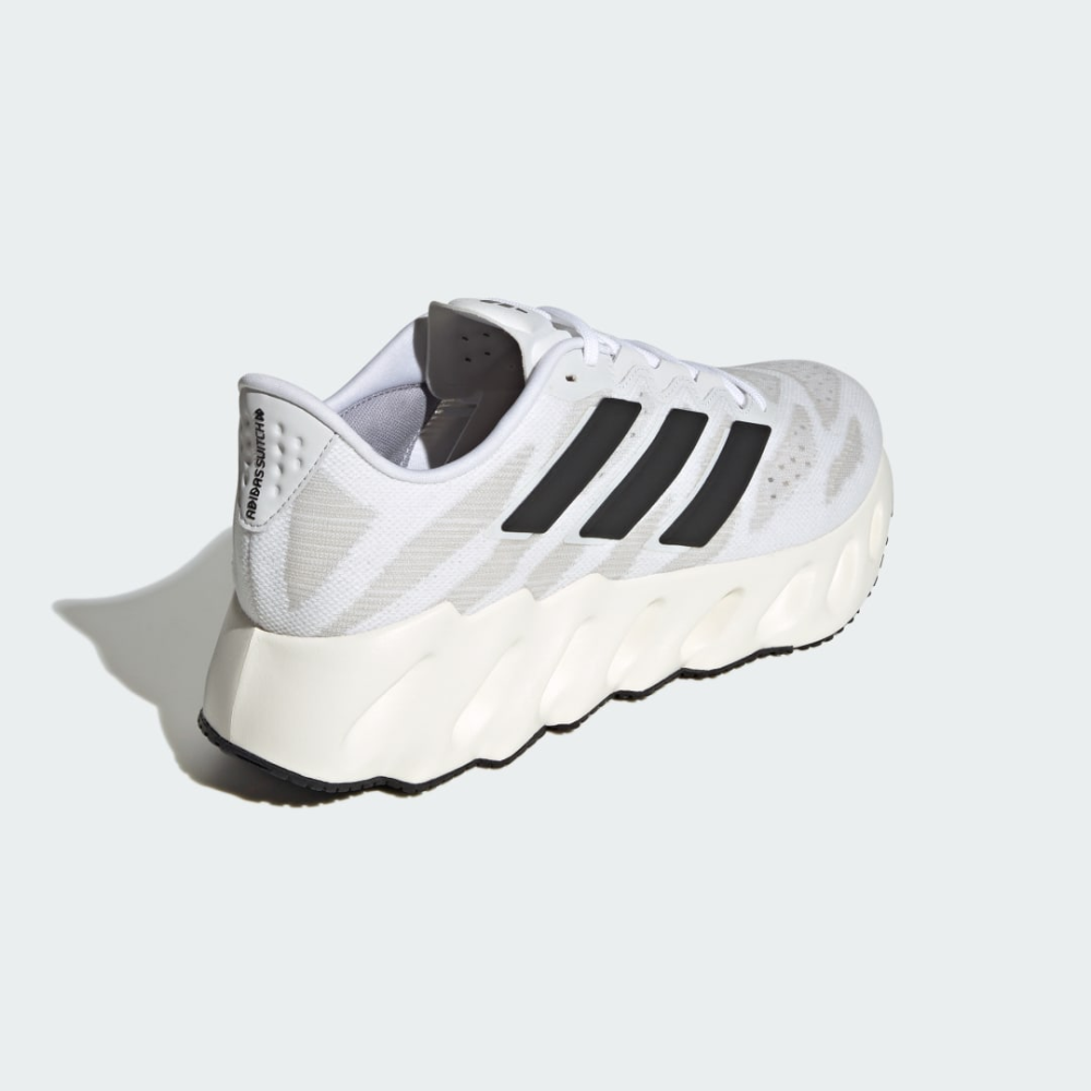 adidas Switch FWD ID1781 / weiss