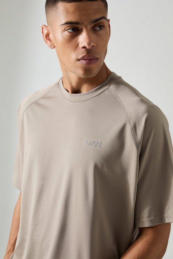 Man Active Oversize Raglan T-Shirt