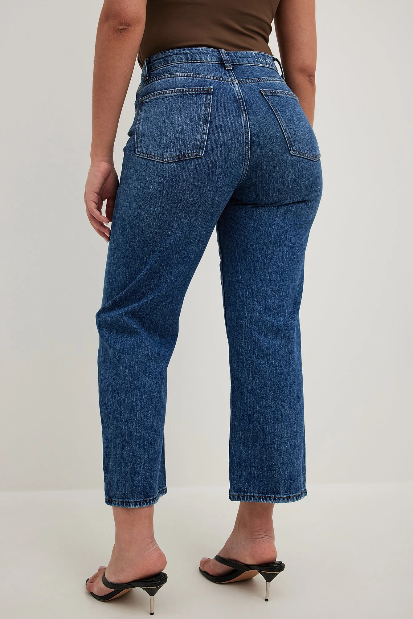 Hochgeschnittene Cropped-Jeans