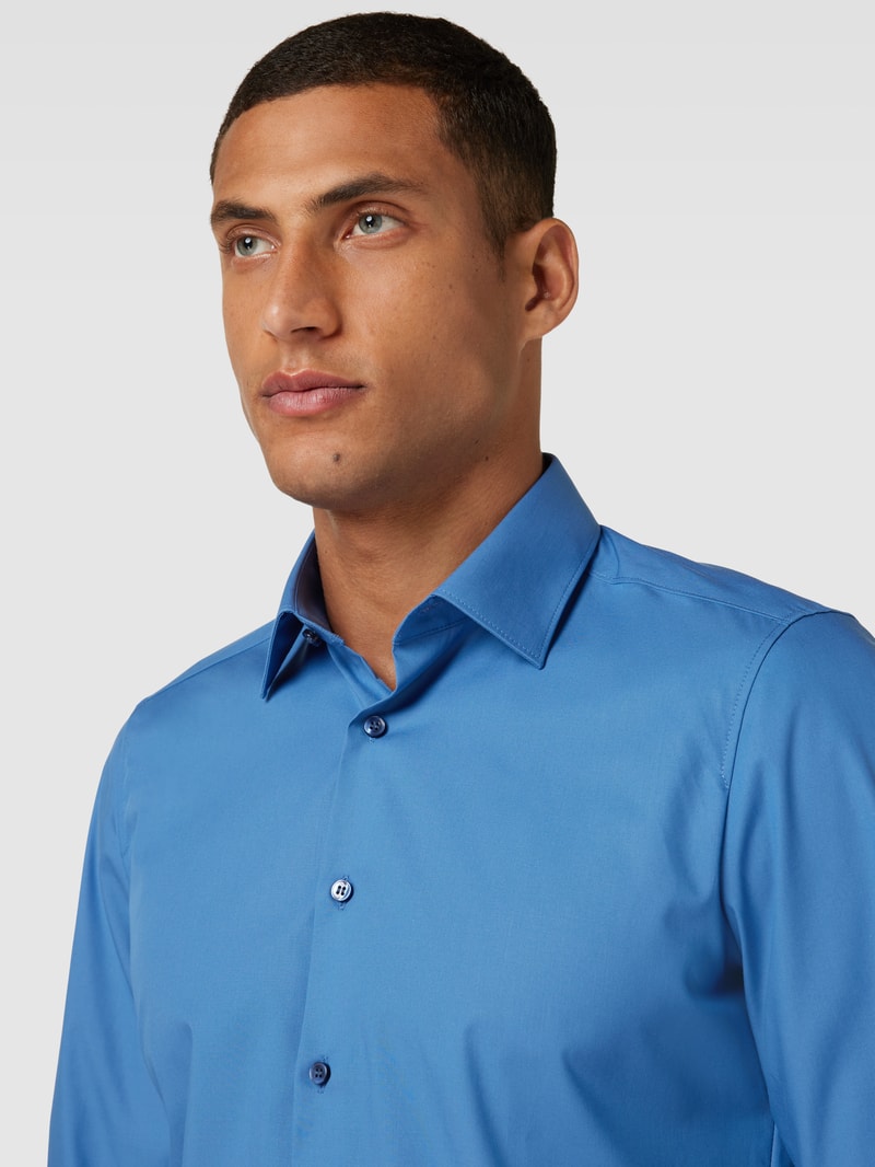 Body Fit Business-Hemd mit Kentkragen in blau