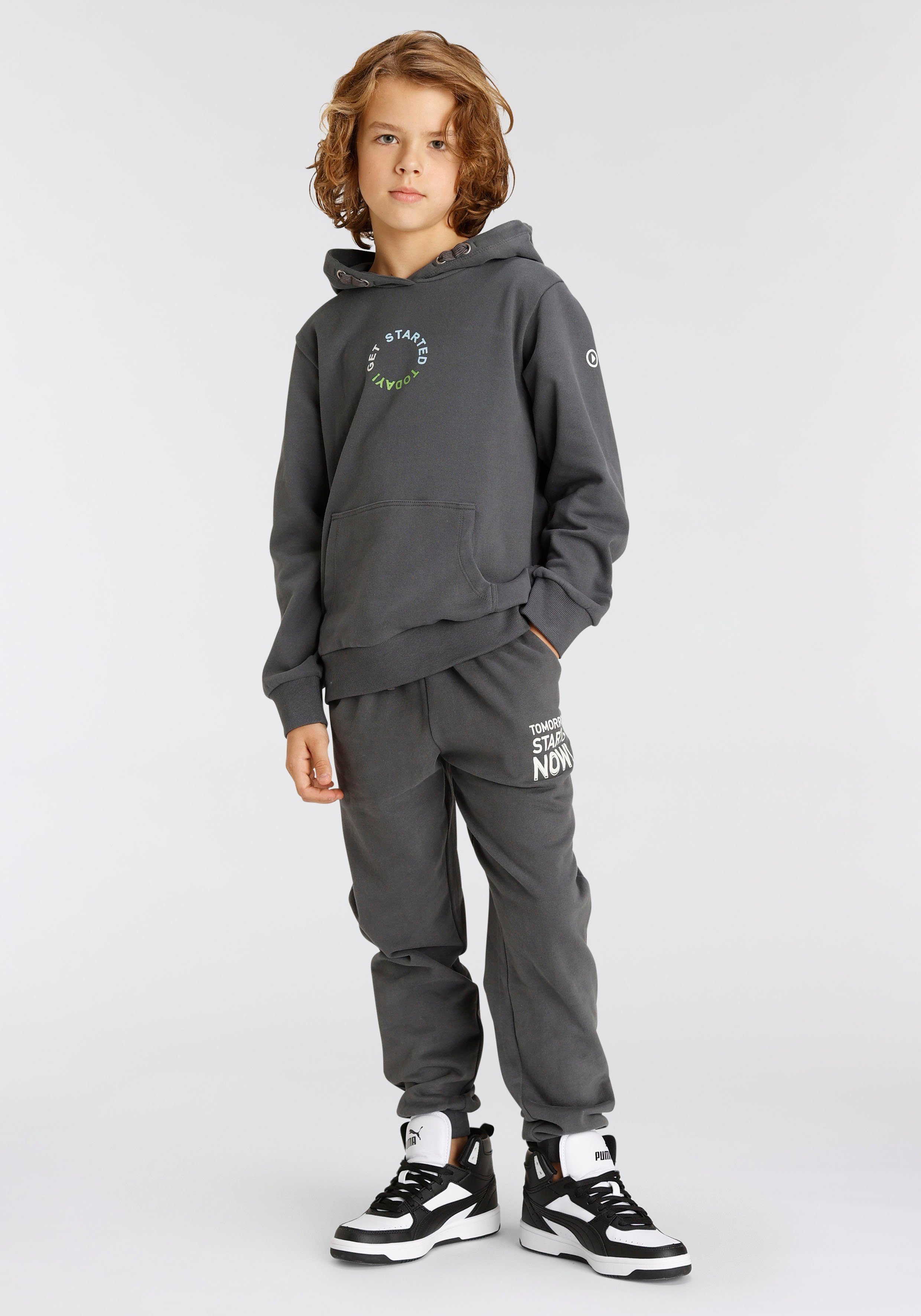 KIDSWORLD Kapuzensweatshirt GET STARTED TODAY!