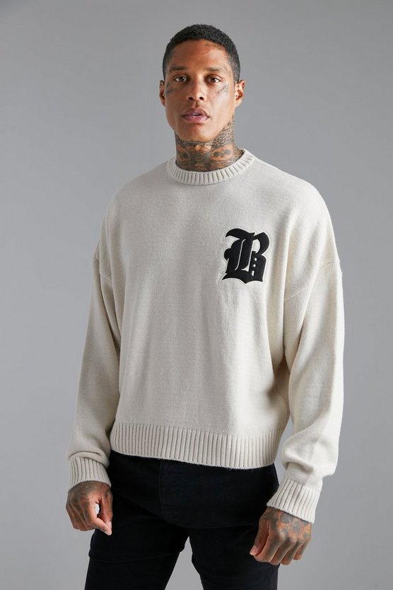 Kastiger gerippter Pullover mit Rissen