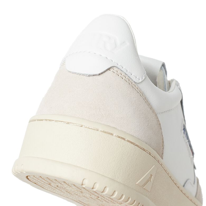 Autry 01 Low LS33 white/white