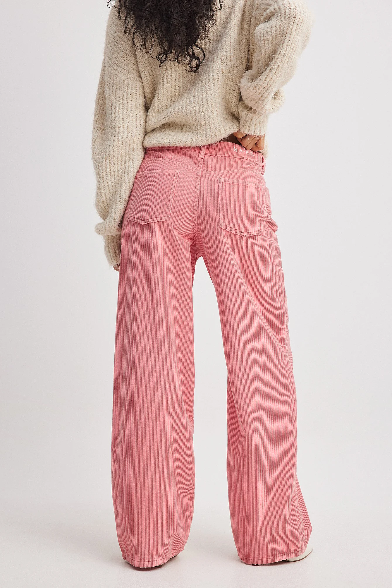 Manchester-Hose mit mittelhoher Taille