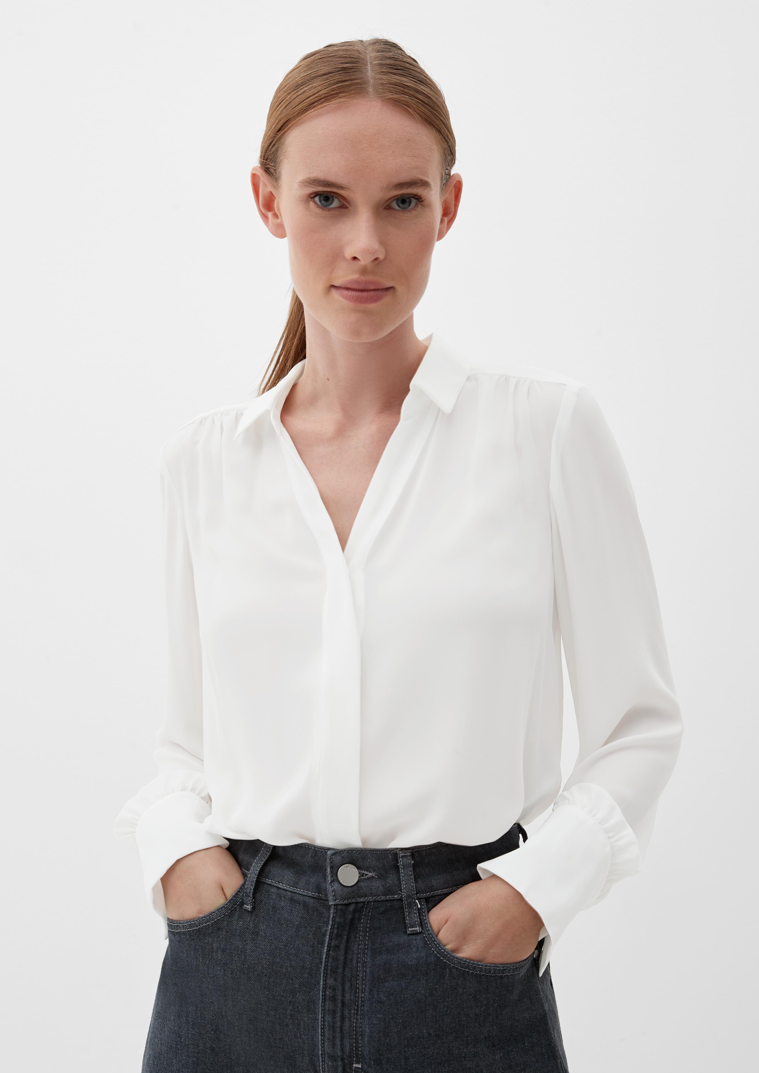 Bluse aus fließendem Stoff  2123215-0200