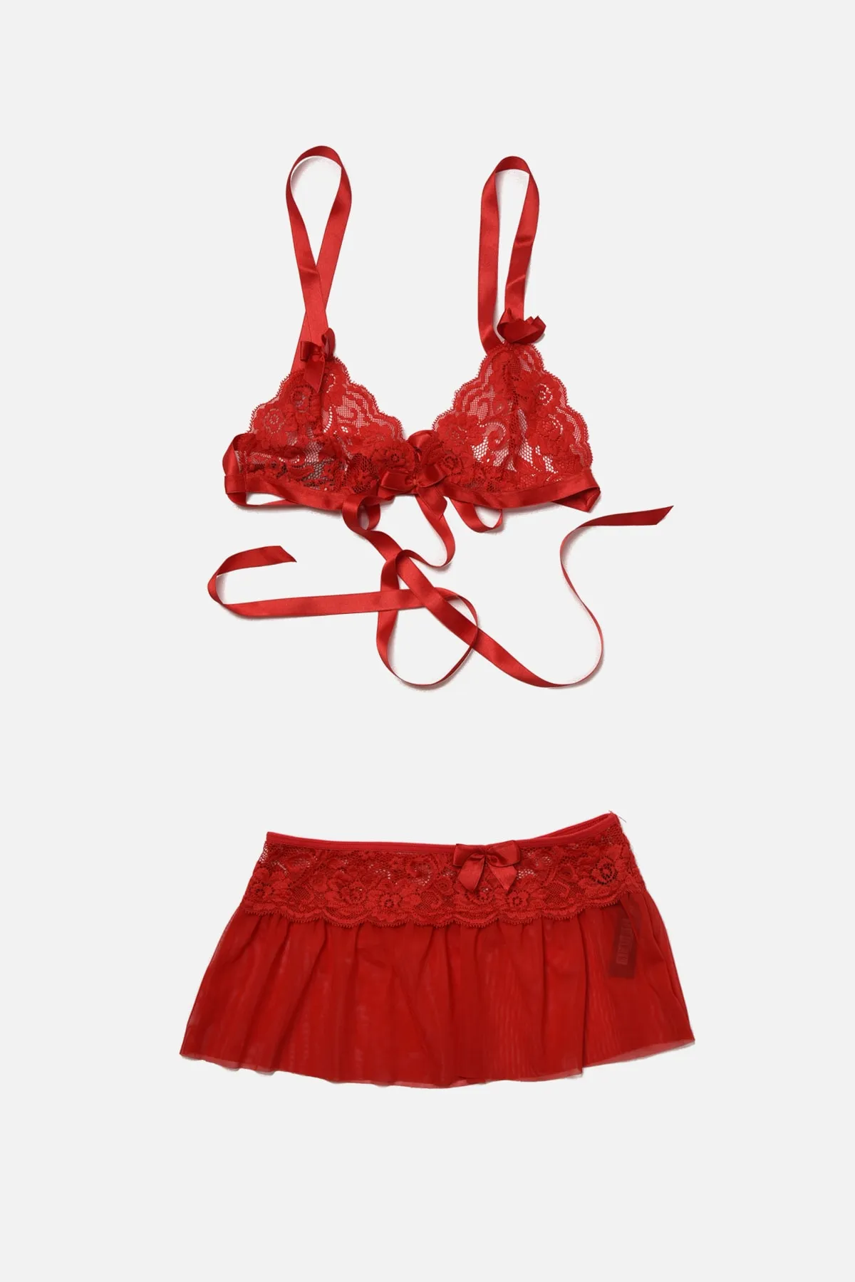 Trendyol Collection  Gestricktes Dessous-Set aus roter Spitze ohne Kappe THMAW22AU0328